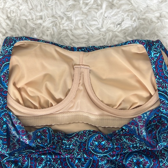 Lands End Carmela Slendersuit Tummy Control One-Piece Swimsuit 6P - Picture 7 of 11